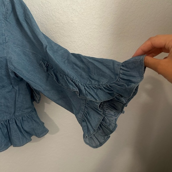 Mebon by Machine Jeans Denim/Linen-like Top - Picture 4 of 4